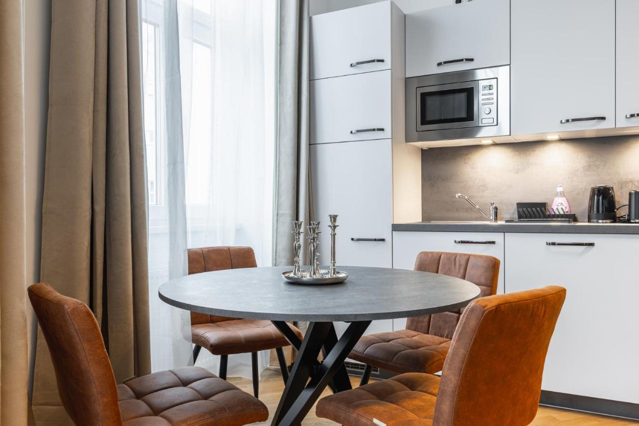 Trendy Apt With - Smart Tv, Coffee Machine In Meidling Wien Exteriör bild