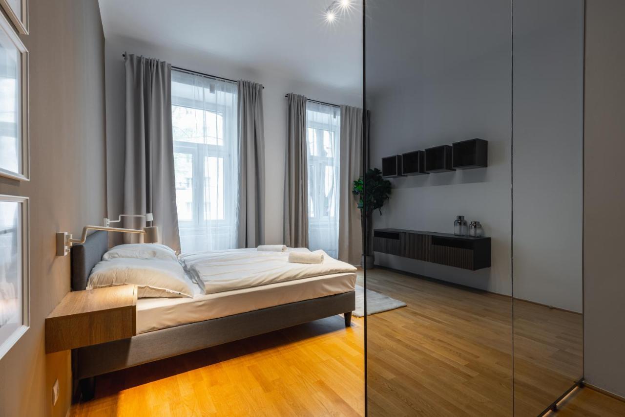 Trendy Apt With - Smart Tv, Coffee Machine In Meidling Wien Exteriör bild