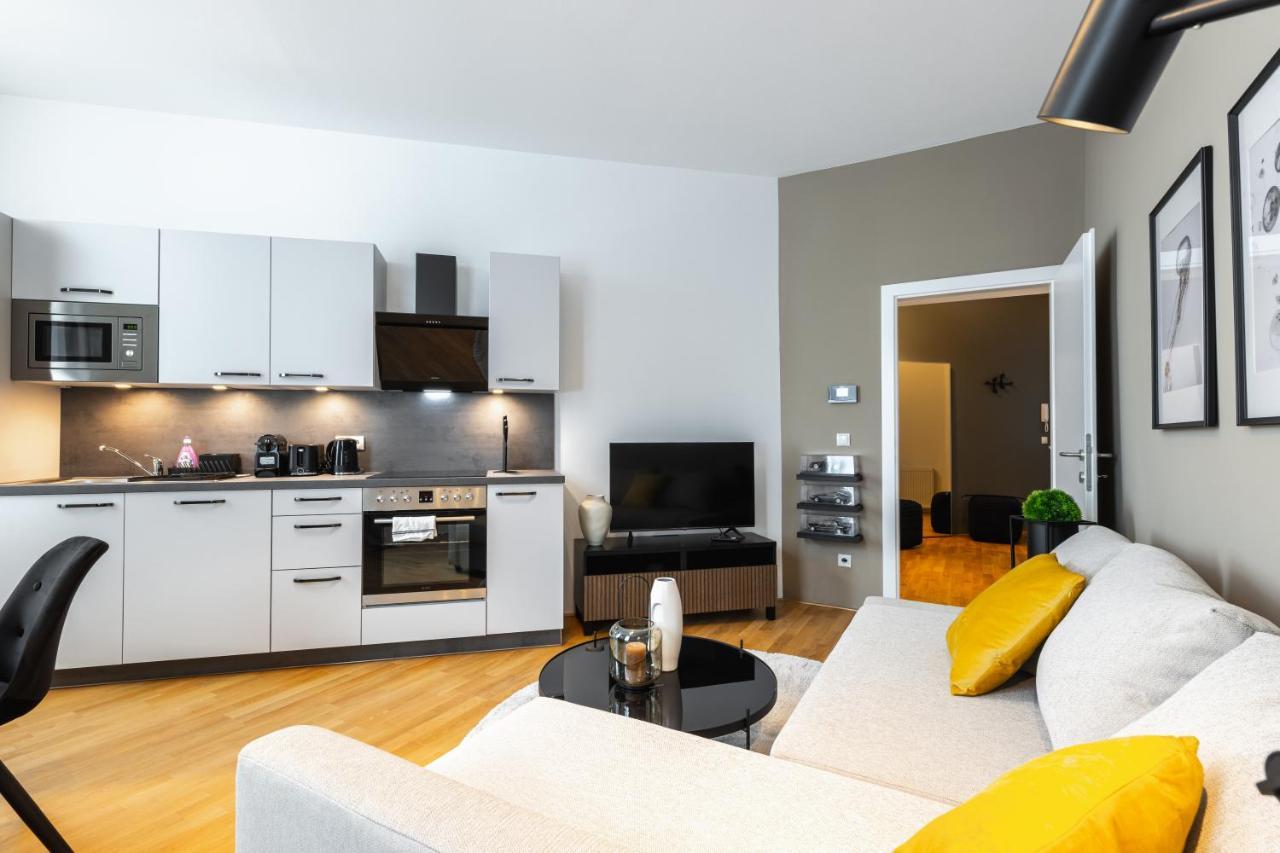 Trendy Apt With - Smart Tv, Coffee Machine In Meidling Wien Exteriör bild