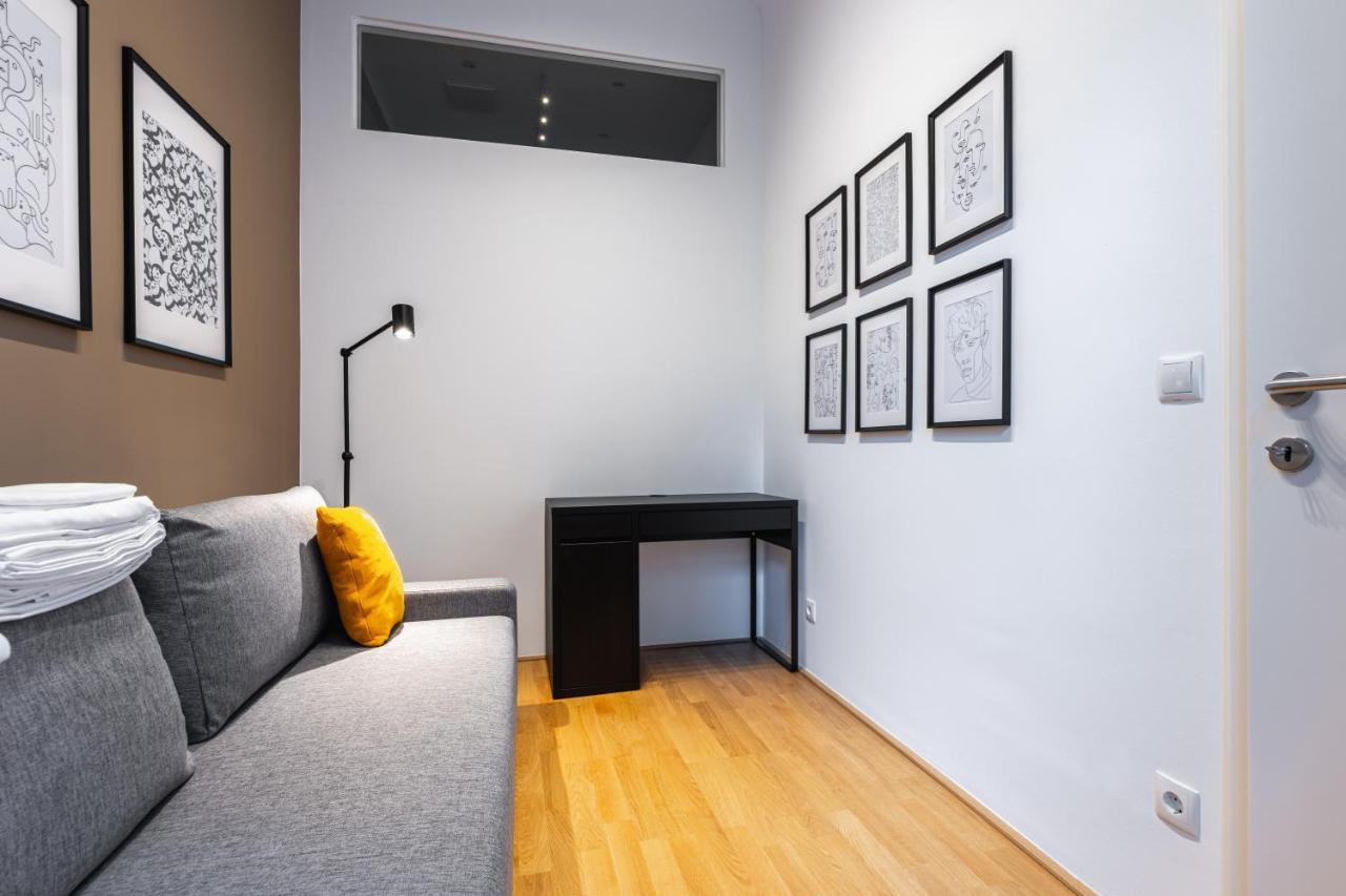 Trendy Apt With - Smart Tv, Coffee Machine In Meidling Wien Exteriör bild