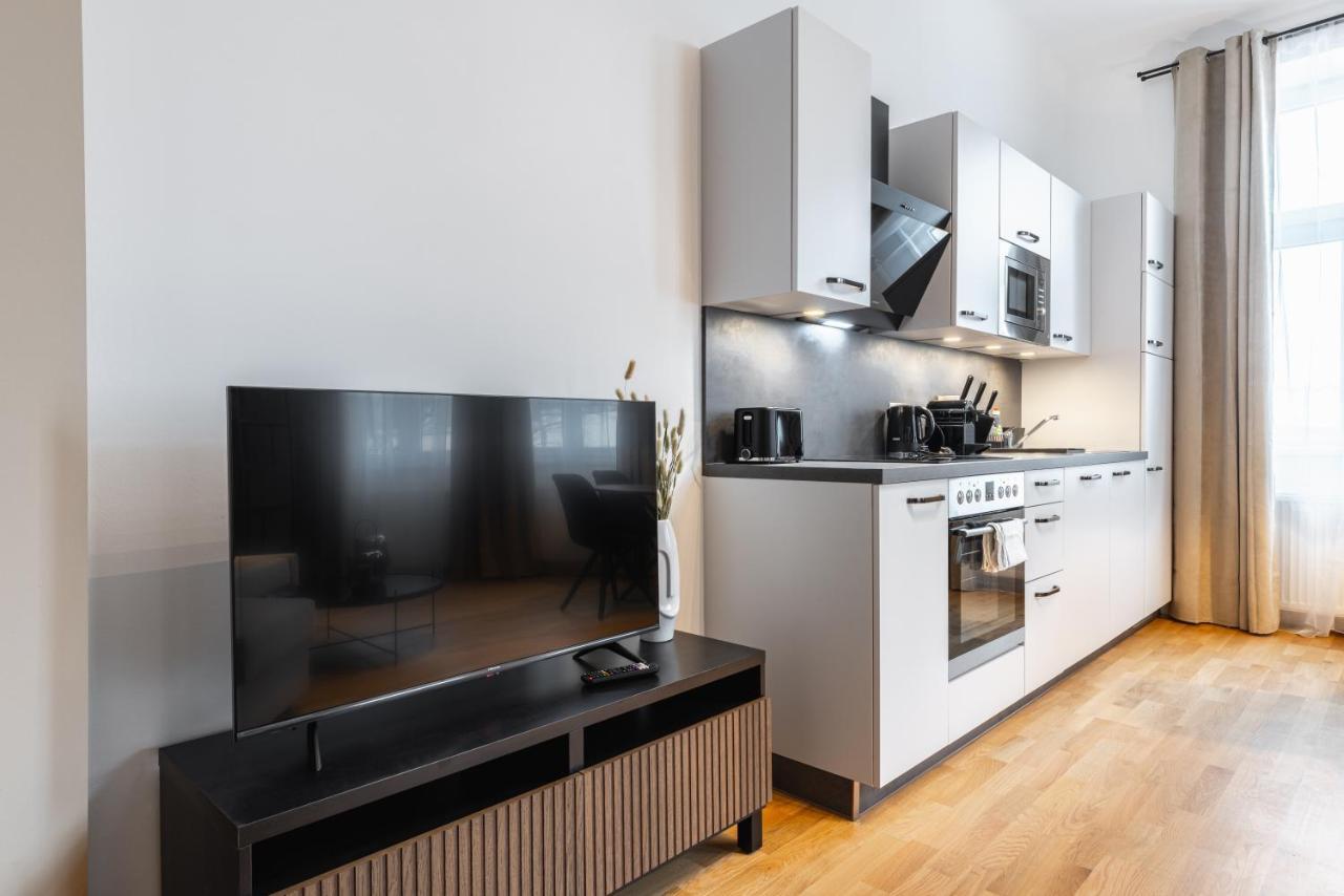 Trendy Apt With - Smart Tv, Coffee Machine In Meidling Wien Exteriör bild